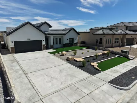 12984 Tatenhill Dr, El Paso, TX 79928