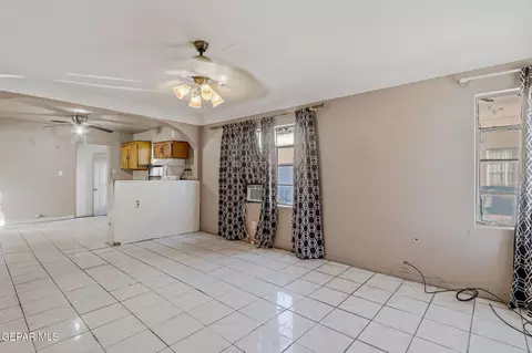 Living - 116 Tamarisk St, Anthony, TX 79821 photo 1 of 2