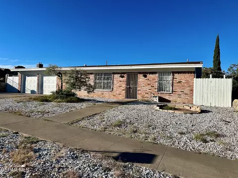 4735 Blossom Ave, El Paso, TX 79924