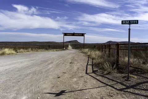 Pn 70596 Victoria Rd, Sierra Blanca, TX 79851