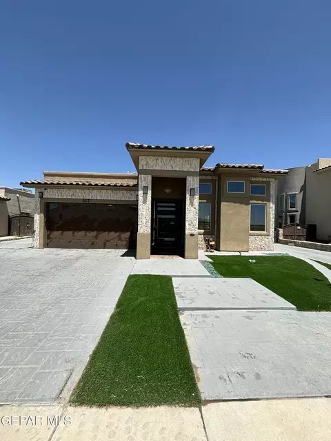 317 Rio Del Rancho Ct, El Paso, TX 79932