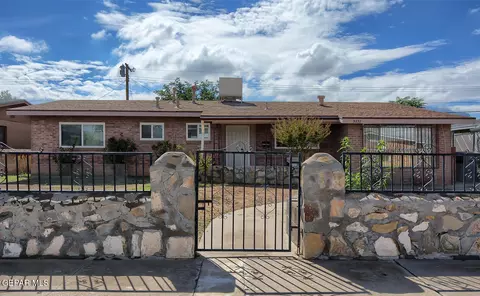 9237 Montgomery Dr, El Paso, TX 79924