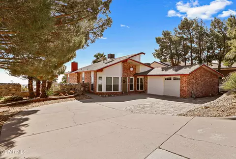 3238 Stone Edge Rd, El Paso, TX 79904