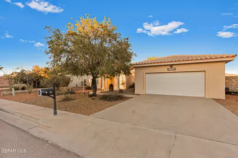 216 Dream Spirit Dr, Santa Teresa, NM 88008