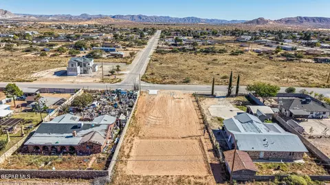 3817 John Christopher Dr, El Paso, TX 79938