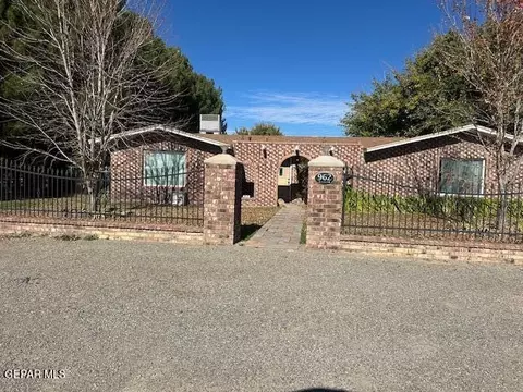 962 Aliyah Rd, Las Cruces, NM 88007