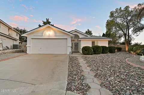 7328 Desierto Sol Ct, El Paso, TX 79912