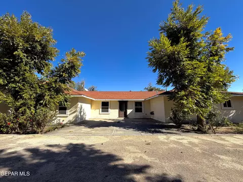 2452 W Ohara Rd, Anthony, NM 88021