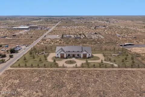14649 Sam Hawken Rd, Clint, TX 79938