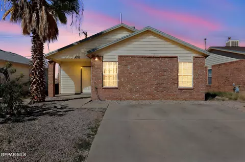 12313 Tierra Arena Dr, El Paso, TX 79938