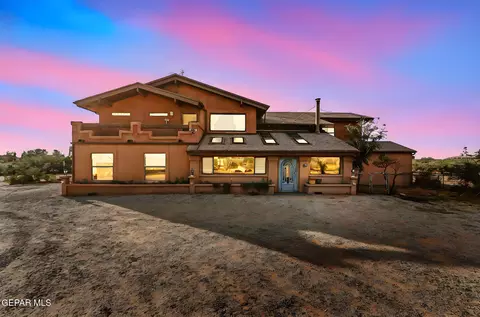 6195 Charolais Dr, El Paso, TX 79938