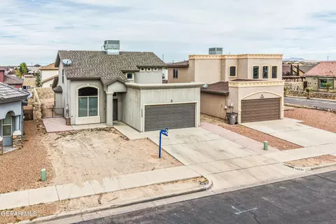 14233 Russ Leach Ave, El Paso, TX 79938