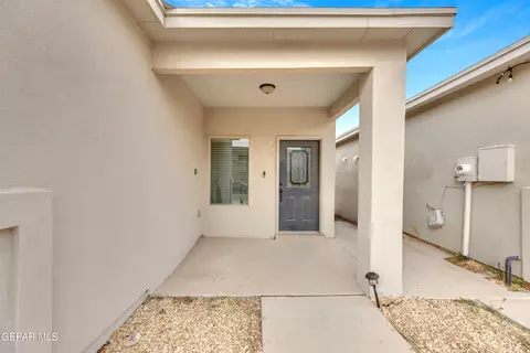 1069 Hoppas Ct, El Paso, TX 79932 photo 7