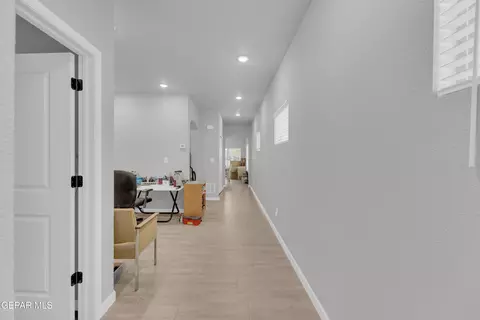 1069 Hoppas Ct, El Paso, TX 79932 photo 10
