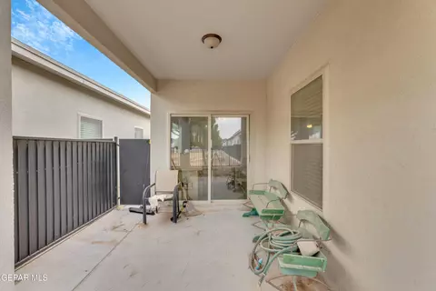 1069 Hoppas Ct, El Paso, TX 79932 photo 34