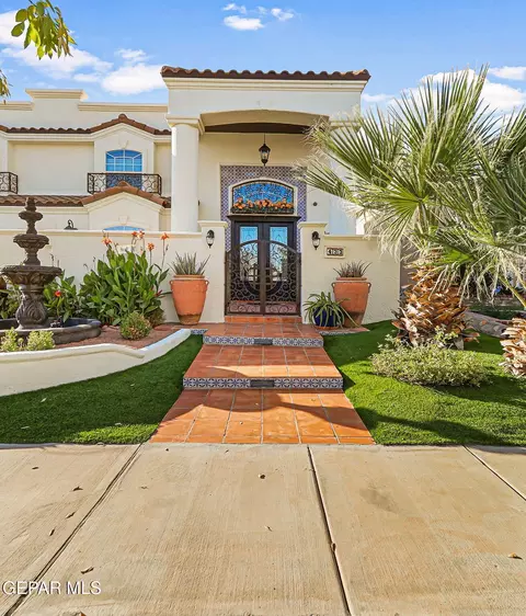 433 Emerald Bluff Dr, Horizon City, TX 79928