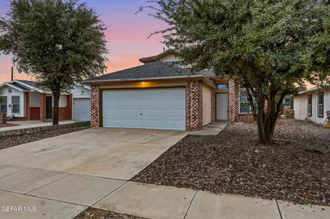 6205 Alina Baltazar Dr, El Paso, TX 79932
