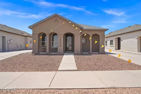 14329 Bill Lazor Pkwy, El Paso, TX 79928
