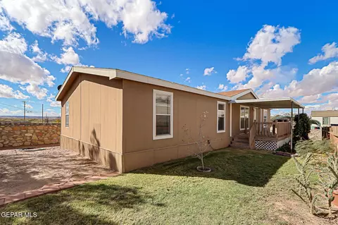 850 Talbot Ave #E28, Canutillo, TX 79835