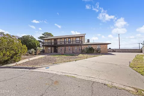 5829 Vista Corona Ct, El Paso, TX 79912