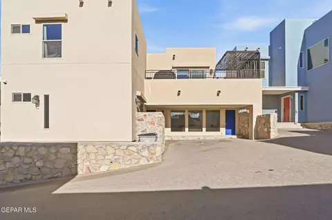 4008 Camelot Heights Dr #C, El Paso, TX 79912