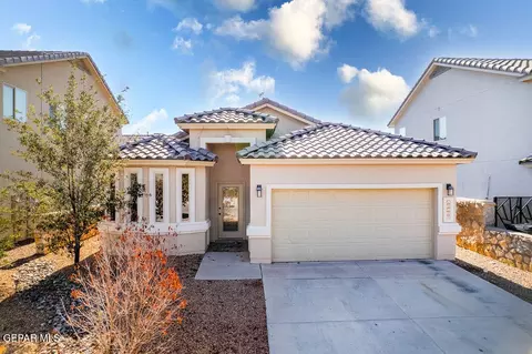 13566 Hazlewood St, Horizon City, TX 79928