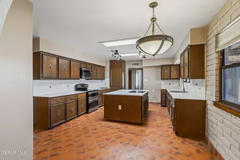 Kitchen - 7770 Westside Rd, Anthony, TX 79821 photo 1 of 5