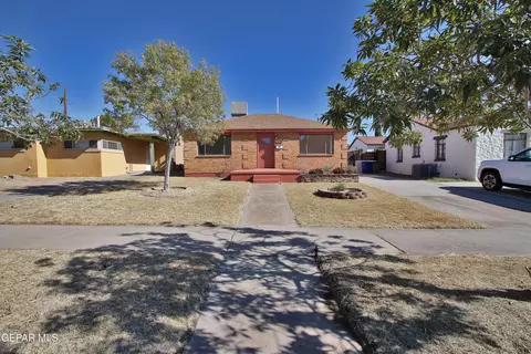 1506 Raynolds St, El Paso, TX 79903