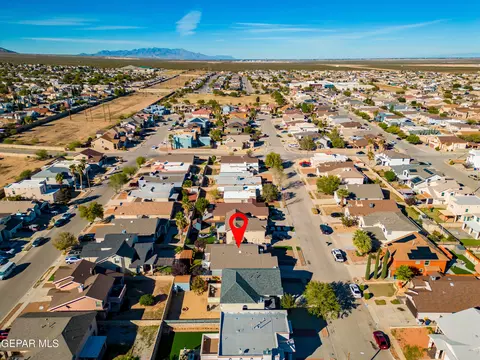 View/Area - 10941 Duster Dr, El Paso, TX 79934 photo 8 of 12