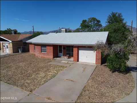 10097 Ontario St, El Paso, TX 79924