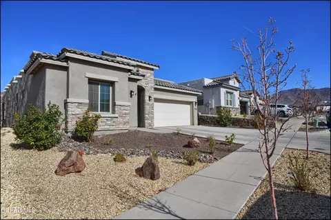 7373 Cimarron Gap Dr, El Paso, TX 79911