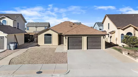 6237 Lovebird Ln, El Paso, TX 79924