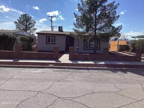 5904 Tejas Dr, El Paso, TX 79905