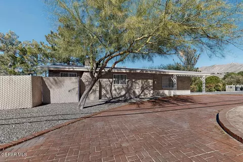 2201 N Campbell St, El Paso, TX 79902
