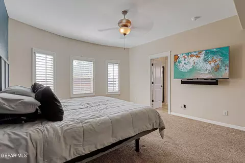 Bedroom - 1012 Maximo Dr, El Paso, TX 79932 photo 2 of 6