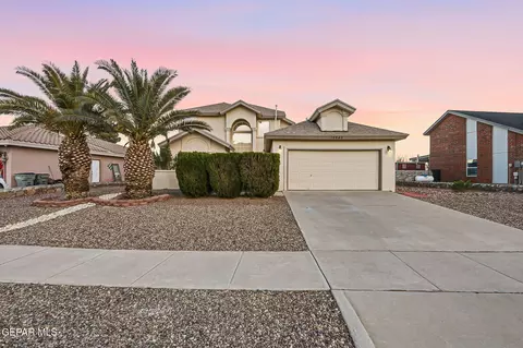 10840 Loma Del Norte Dr, El Paso, TX 79934