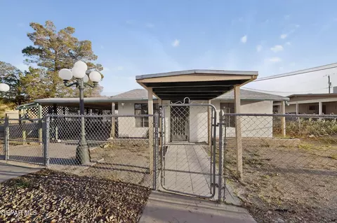 424 Lomaland Dr, El Paso, TX 79907