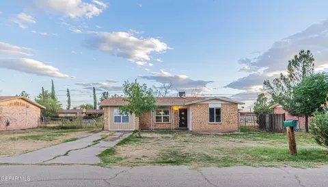 228 Midianite Dr, El Paso, TX 79927