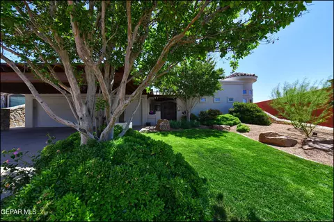 6320 Franklin Desert Dr, El Paso, TX 79912