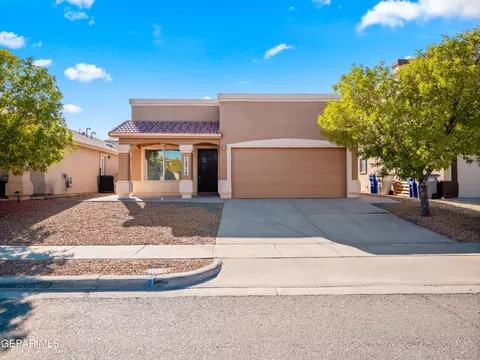 12314 Sombra Alegre Dr, El Paso, TX 79938