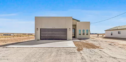 1376 Syrian Desert Dr, Chaparral, NM 88081