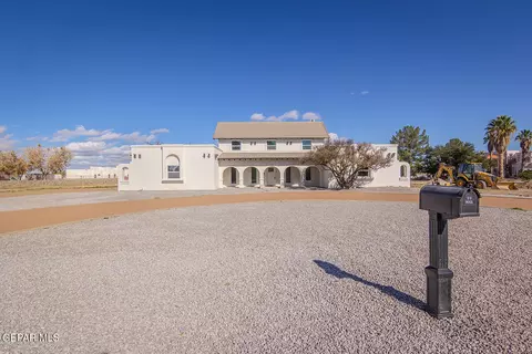 4 Cielo Del Este, Anthony, NM 88021