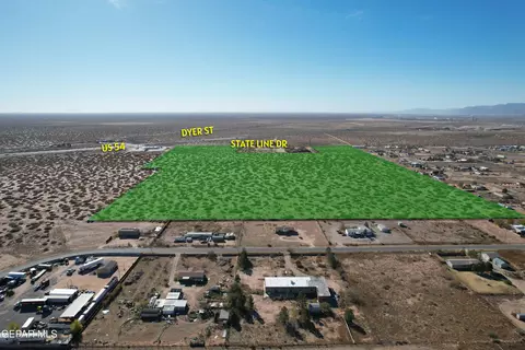 1494 State Line Dr, Chaparral, NM 88081