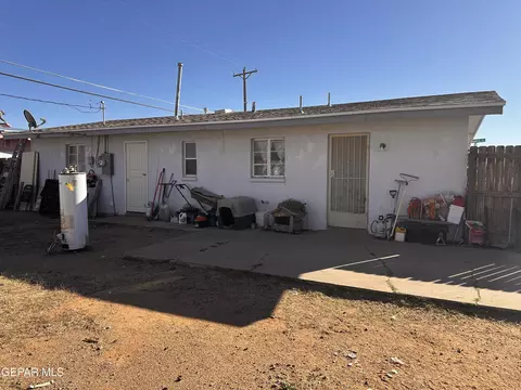 5101 Debeers Dr, El Paso, TX 79924