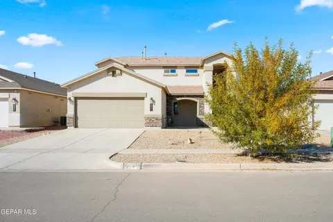 2041 Blue Valley Ave, Socorro, TX 79927