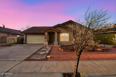 14053 Lago Azul St, Horizon City, TX 79928