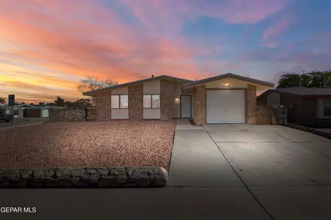 1776 Marlys Larson St, El Paso, TX 79936