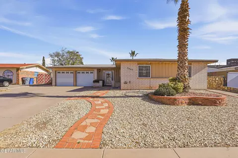 3004 Gaston Dr, El Paso, TX 79935