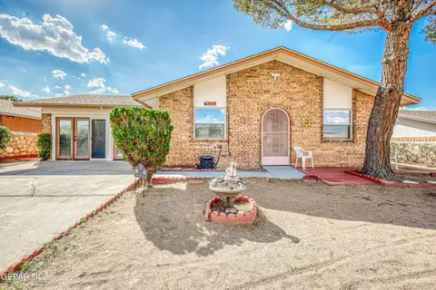 1619 Doug Olson Dr, El Paso, TX 79936