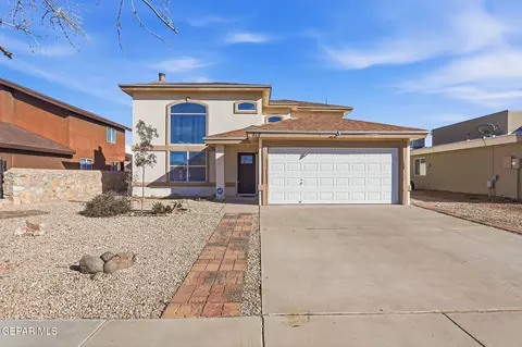 712 Paseo De Suerte Dr, El Paso, TX 79928